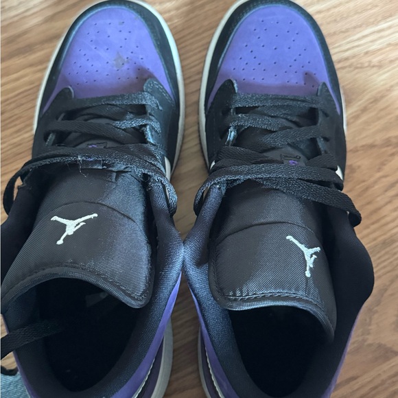 Nike Air Jordan 1 Low Black Sneakers